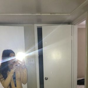 Meet your Posher, Mercedes